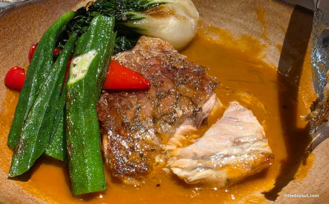 Sky22 Courtyard by Marriott Singapore Novena : A Refreshed Modern Asian Menu with Familiar Flavours 6 Seared Barramundi Assam Pedas (S$28)