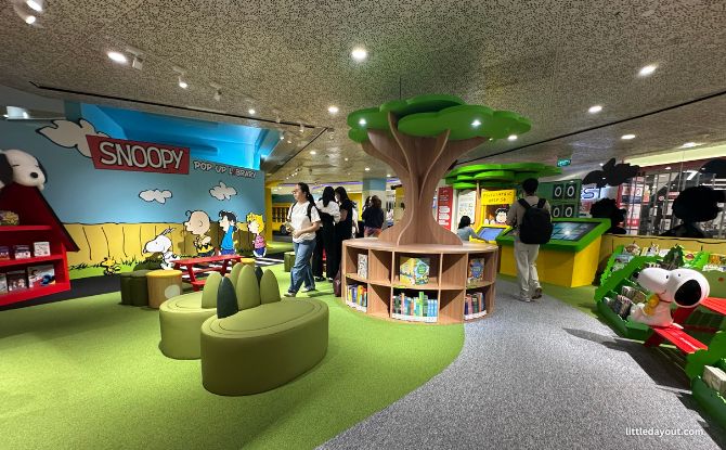 Snoopy Pop-Up Library: The World Of Peanuts Come To Life At Plaza Singapura 6 Snoopy Pop-up Library