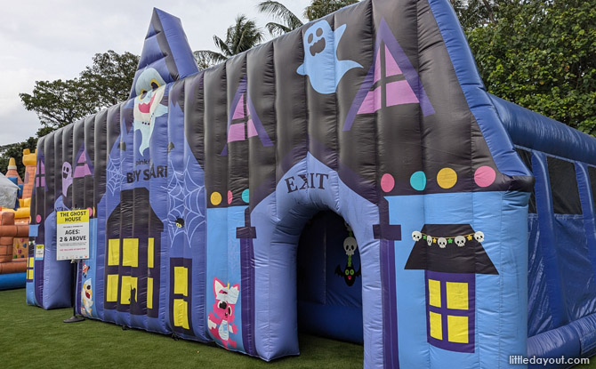 Pinkfong & Baby Shark Splash Wonder Water Park @ Sentosa - Water Play Meets Bouncy Castle Fun 7 Ghost House