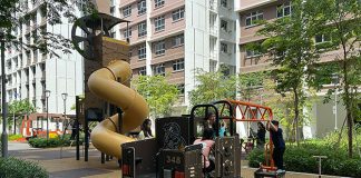 Tampines GreenSpring Playground: Excavator & Truck At The Sand Quarry Playground