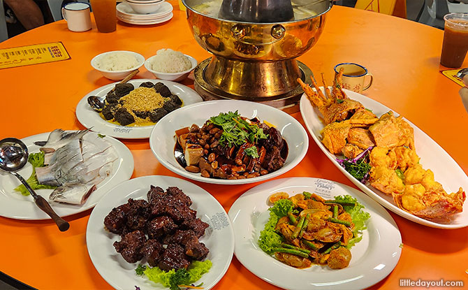 Tan Xiang Cai Shi Kopitiam: Wide Range of Seafood and Popular Hawker Fare