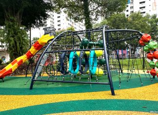 Teck Whye Gardens: Playground With Swinging Bell Swing Teck Whye Gardens: Playground With Swinging Bell Swing