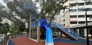 Teck Whye Heights Playground: Elevated Decks With 3 Levels To Explore Around A Tree