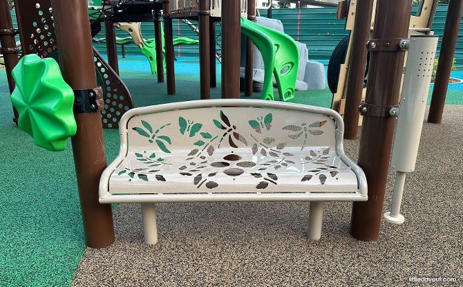 Tembusu Park: Playground With Sand Play & Flying Fox 4 seats integrated into the play structure