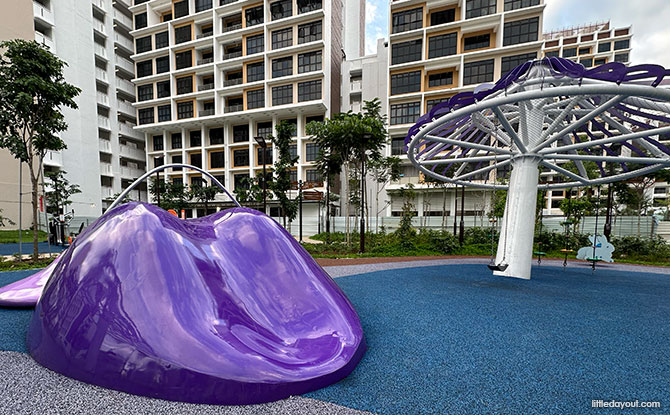 Mushroom slide
