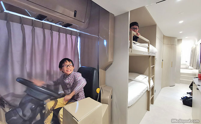 What to Expect Inside the Bus Hotel in Changi