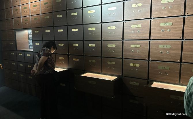 The Secret Vault: Interactive Experience At New Bahru That Takes You Into The Workings Of GIC From 10 Oct To 1 Nov 2 Enter the Chambers - The Archives