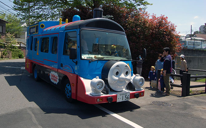 Cute Japanese Kindergarten School Buses That'll Thrill Any Kid 1 Thomas the Tank Engine - Cute Japanese School Bus