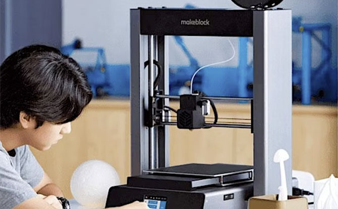 Trash to Treasure: A Kids 3D Printing Workshop using Recycled Materials