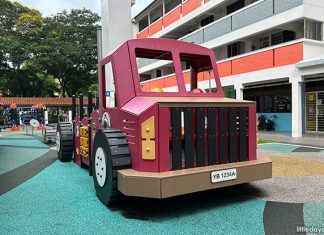 Bukit Batok Prime Mover Truck Playground: Looks Like Optimus Prime! Truck Playground At Bukit Batok: Looks Like Optimus Prime!