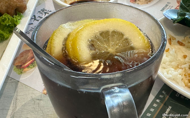 hot coke with lemon