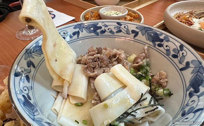 himokawa udon with niku shabu