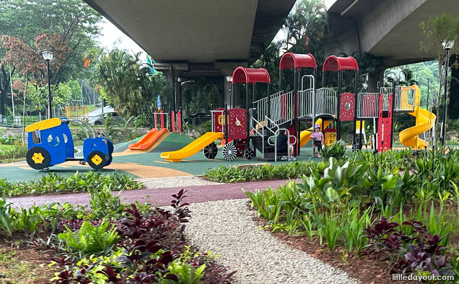 Villa Verde Park Train Playgrounds