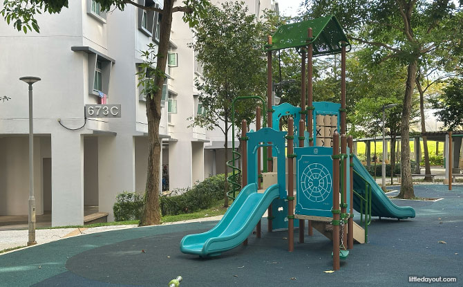 other playgrounds around Waterway Banks