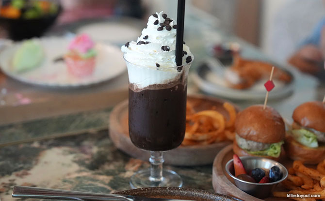 chocolatey mocktail