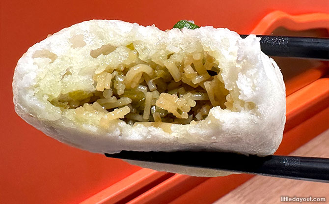 Sauerkraut Vermicelli Bun