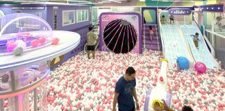 Yooland Indoor Playground At Westgate: Fun Outer Space Play With A Twist