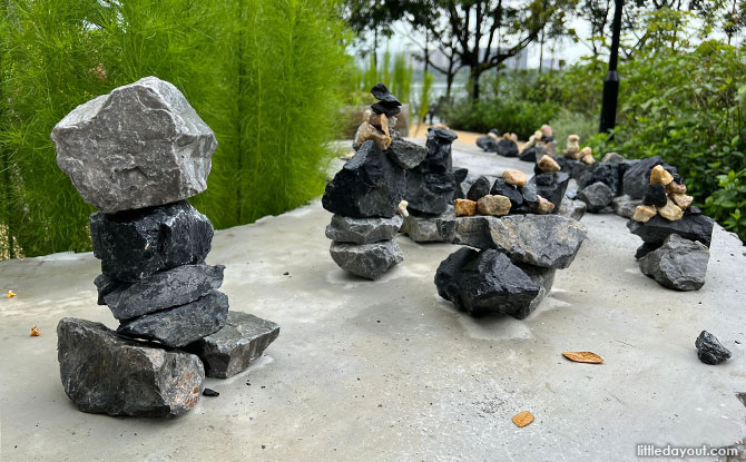 rock balancing